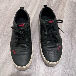 Puma Men's Black and Red Sneakers
